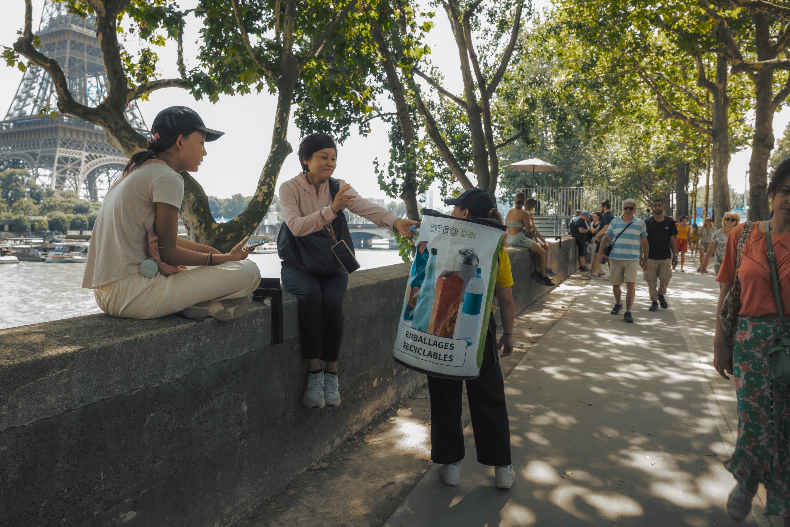 collecte cannettes ruelle Paris